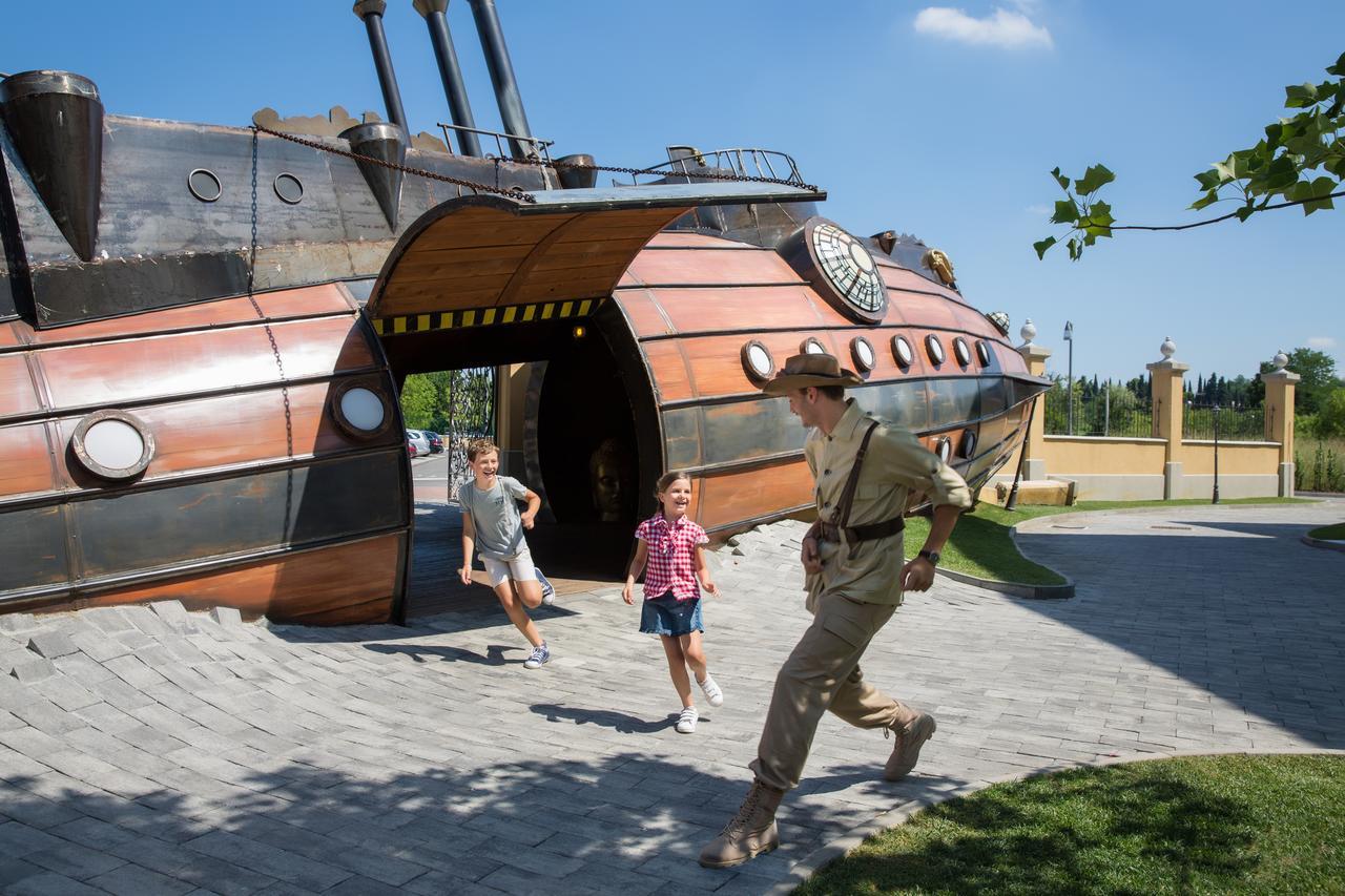Gardaland Adventure Hotel 카스텔누보델가다 외부 사진